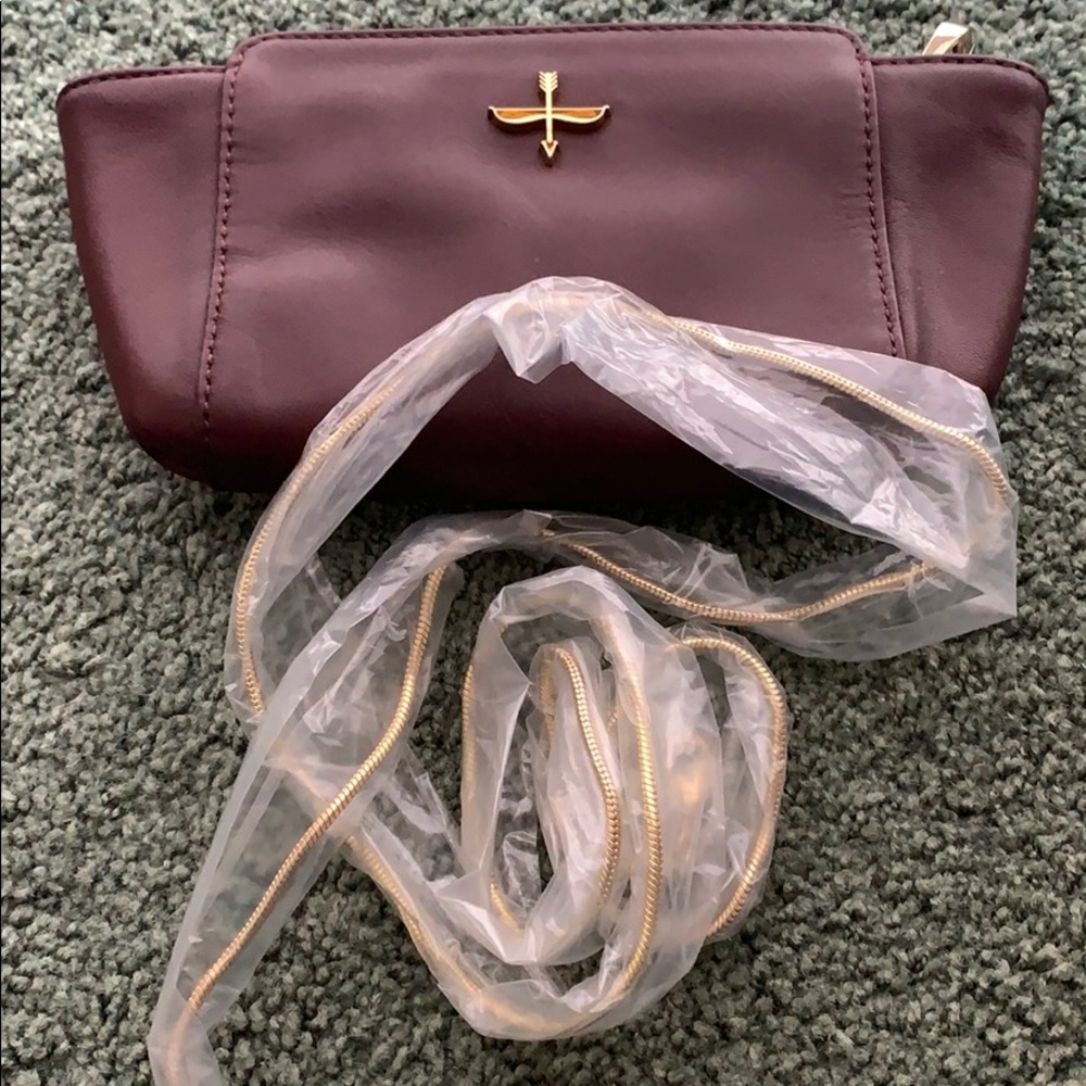Brand new cross body Pour La Victoire bag